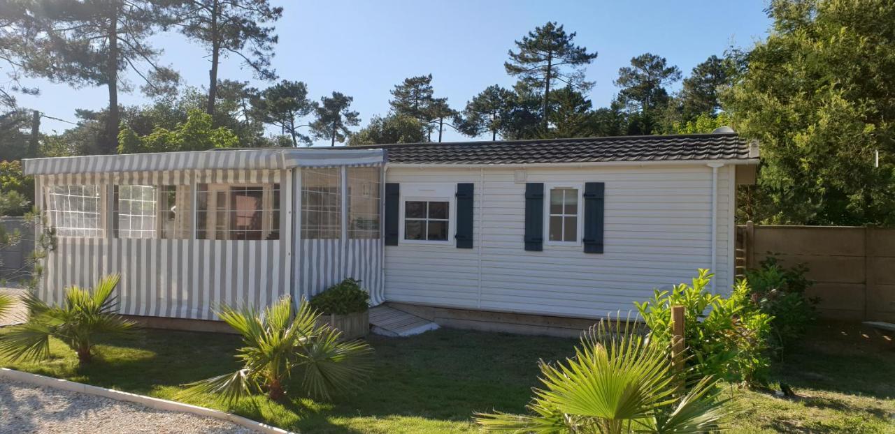 Mobil'home 2 à 4 pers Les Mathes La Palmyre , chèques vacances acceptés Les Mathes