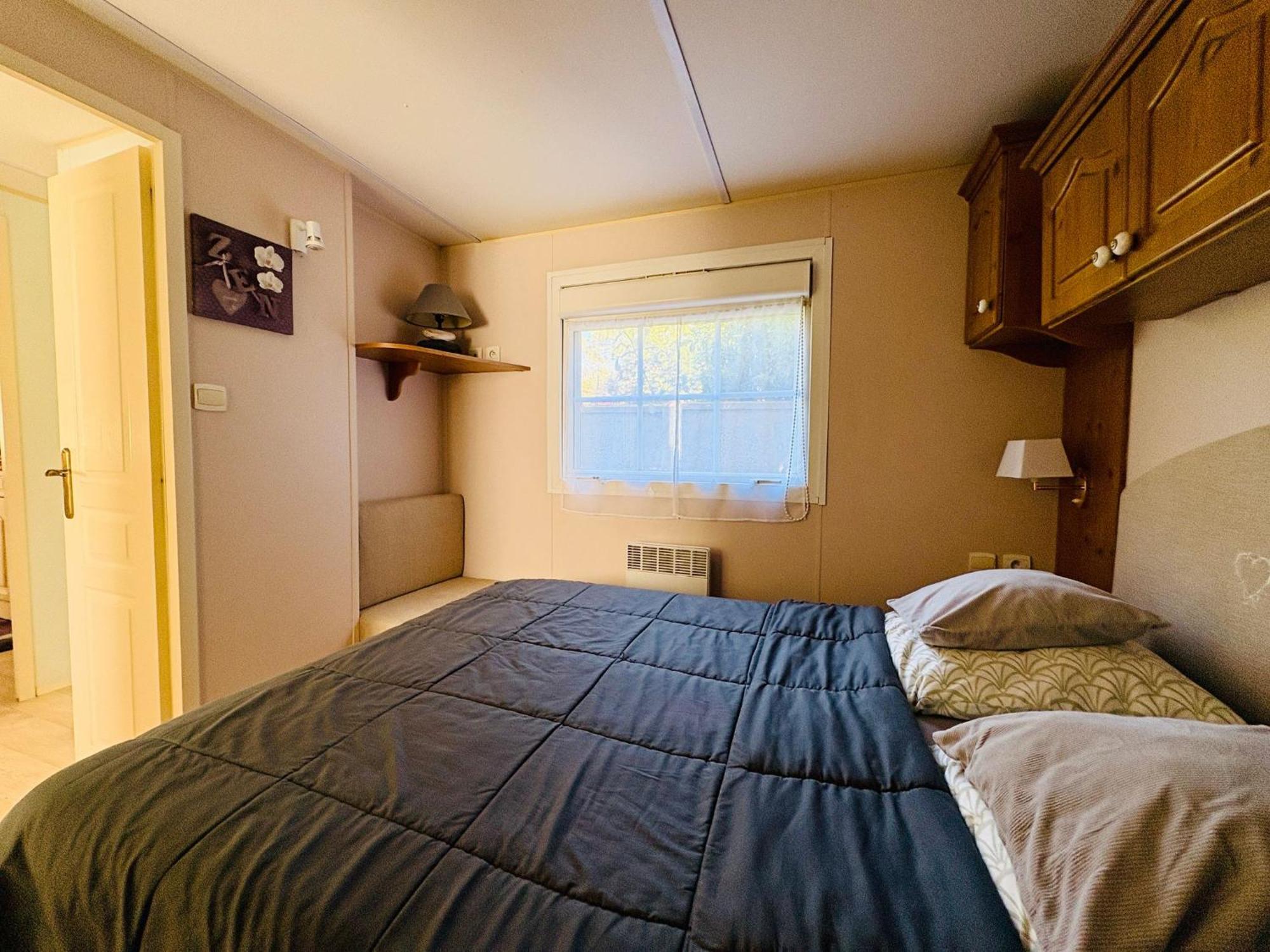 Mobil'home 2 à 4 pers Les Mathes La Palmyre , chèques vacances acceptés Les Mathes